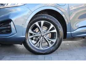 Ford Kuga (2024) thumbnail 8