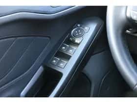 Ford Focus (2021) thumbnail 19