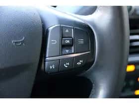 Ford Focus (2021) thumbnail 23