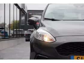 Ford Fiesta (2018) thumbnail 12
