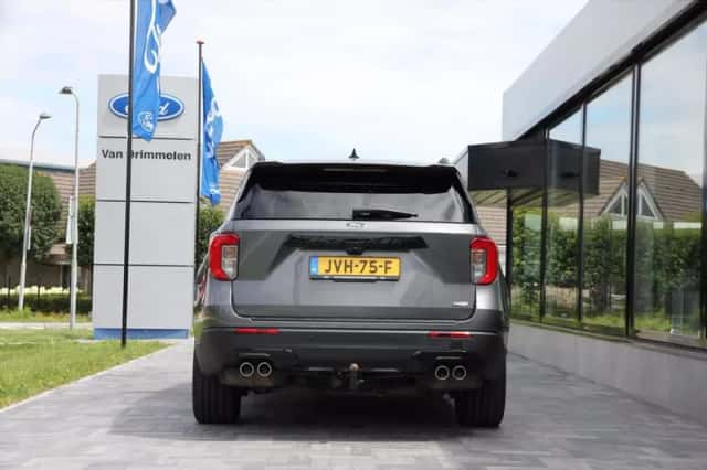 Ford Explorer (2024) thumbnail 5