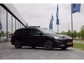 Ford Focus (2019) thumbnail 3