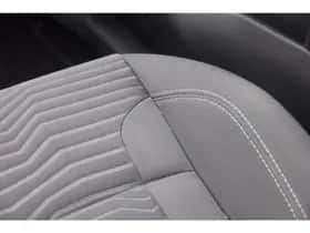 Ford Fiesta (2014) thumbnail 17