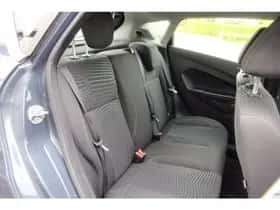 Ford Fiesta (2014) thumbnail 23