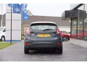 Ford Fiesta (2014) thumbnail 5