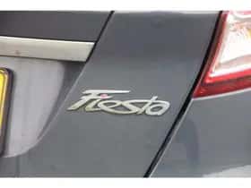 Ford Fiesta (2014) thumbnail 9