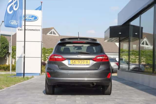 Ford Fiesta (2018) thumbnail 5