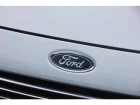 Ford Fiesta (2013) thumbnail 15