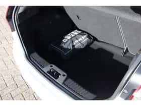 Ford Fiesta (2013) thumbnail 18