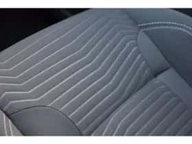 Ford Fiesta (2013) thumbnail 22