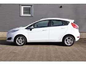Ford Fiesta (2013) thumbnail 5