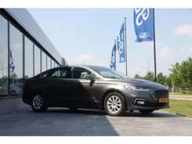 Ford Mondeo (2019) thumbnail 3