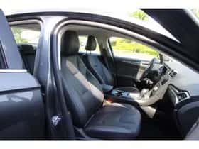 Ford Mondeo (2019) thumbnail 37