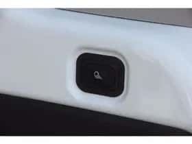 Ford Transit (2024) thumbnail 16
