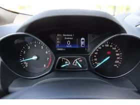 Ford Kuga (2019) thumbnail 36