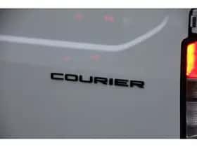 Ford Transit (2024) thumbnail 12