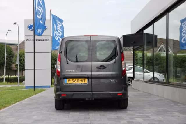 Ford Transit (2019) thumbnail 5