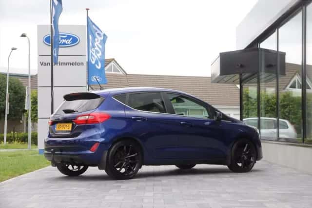 Ford Fiesta (2017) thumbnail 4