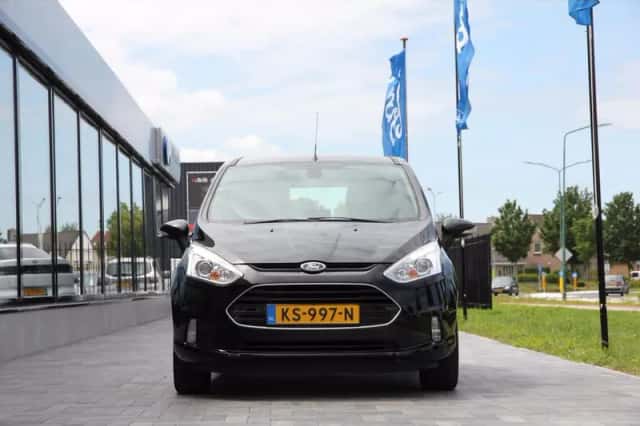 Ford B-Max (2016) thumbnail 2