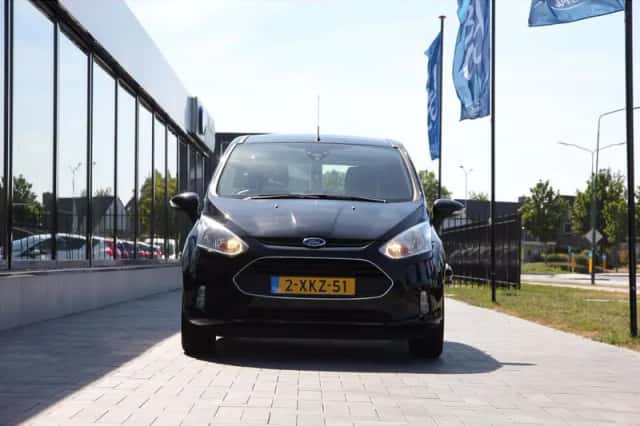 Ford B-Max (2014) thumbnail 2
