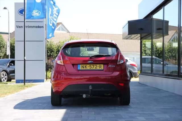 Ford Fiesta (2017) thumbnail 5