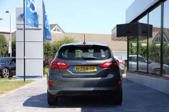 Ford Fiesta (2020) thumbnail 5