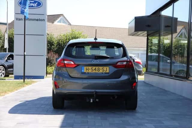 Ford Fiesta (2020) thumbnail 5
