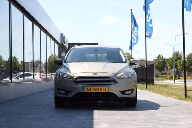Ford Focus (2017) thumbnail 2