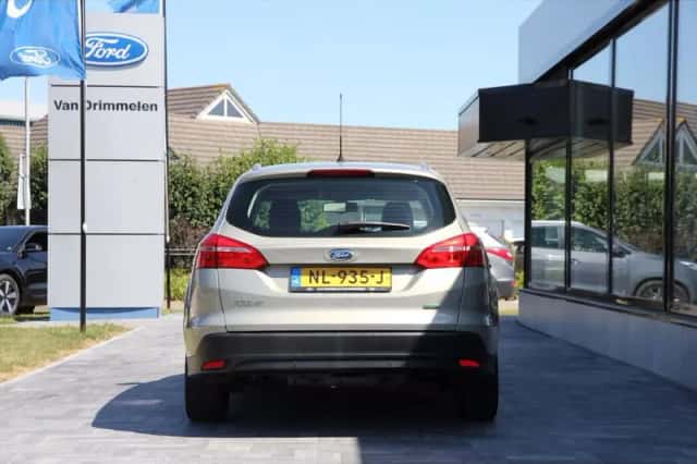 Ford Focus (2017) thumbnail 5