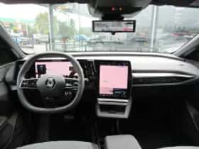 Renault Mégane (2022) thumbnail 3