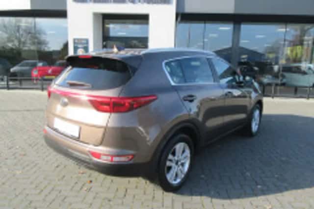 Kia Sportage (2018) thumbnail 5