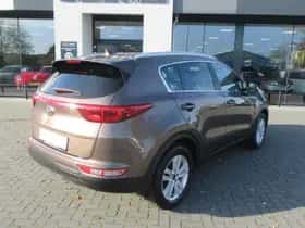 Kia Sportage (2018) thumbnail 74