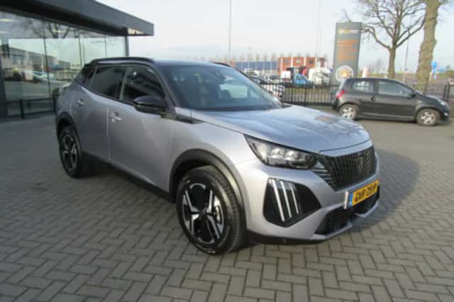 Peugeot 2008 (2025) thumbnail 2