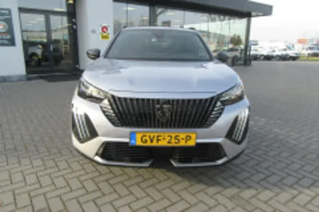 Peugeot 2008 (2025) thumbnail 6