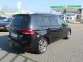 Volkswagen Touran (2024) thumbnail 42