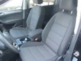 Volkswagen Touran (2024) thumbnail 48