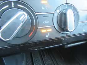 Volkswagen T-Cross (2025) thumbnail 24