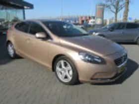 Volvo V40 (2012) thumbnail 37