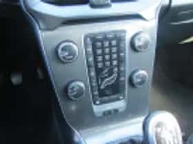 Volvo V40 (2012) thumbnail 49
