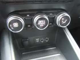 Renault Captur thumbnail 27
