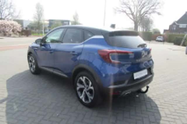 Renault Captur (2021) thumbnail 5