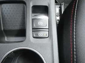 Renault Captur thumbnail 42