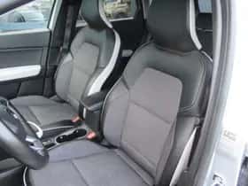 Renault Captur thumbnail 15