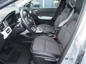 Renault Captur thumbnail 23