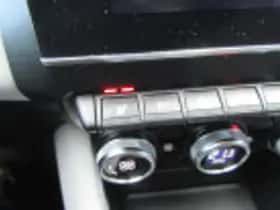 Renault Captur thumbnail 60