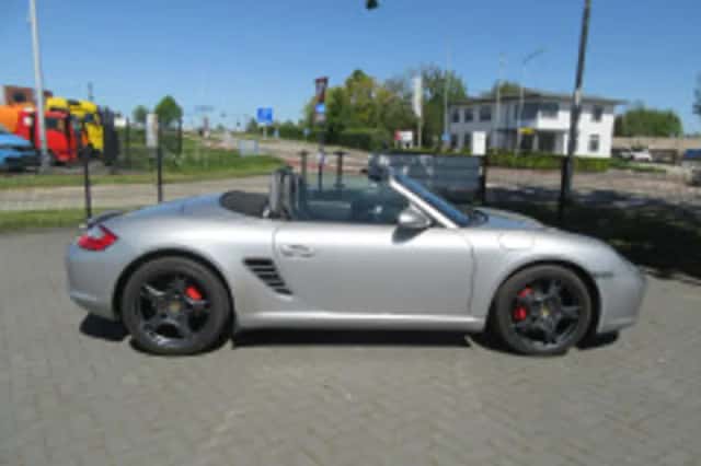 Porsche Boxster (2005) thumbnail 6