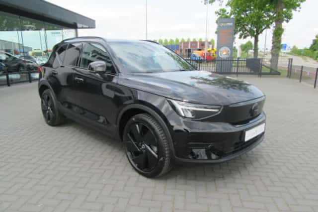 Volvo EX40 (2026) thumbnail 2