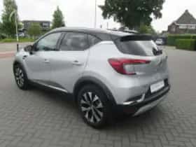 Renault Captur (2024) thumbnail 5