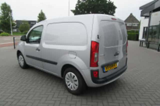 Mercedes-Benz Citan (2016) thumbnail 5