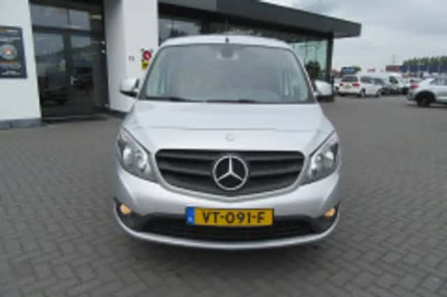 Mercedes-Benz Citan (2016) thumbnail 6